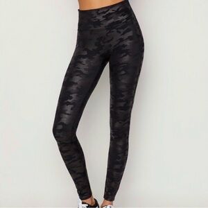Spanx Camo Faux Leather Leggings - S